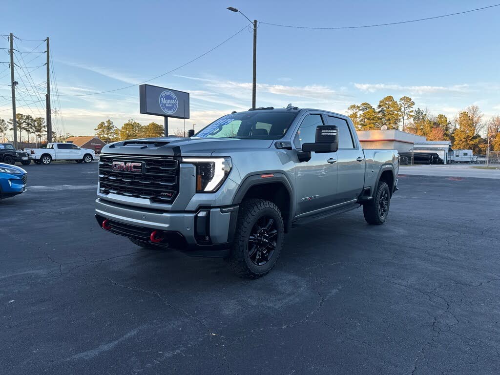 2024 GMC Sierra 2500HD AT4 Crew Cab 4WD