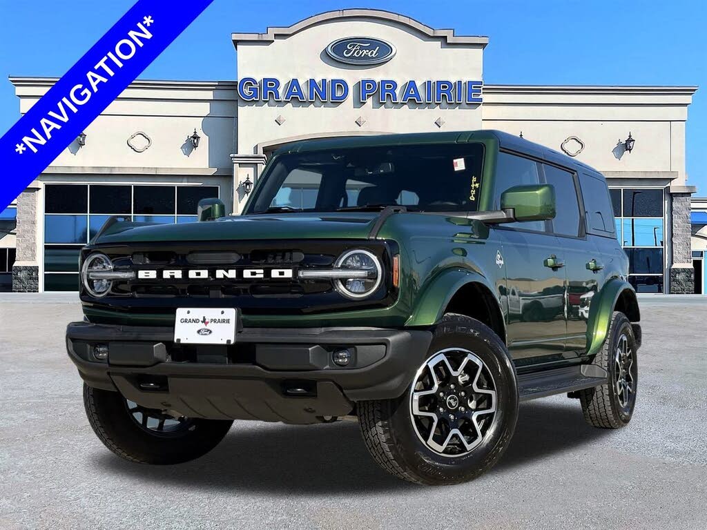 2025 Ford Bronco Outer Banks 4-Door 4WD