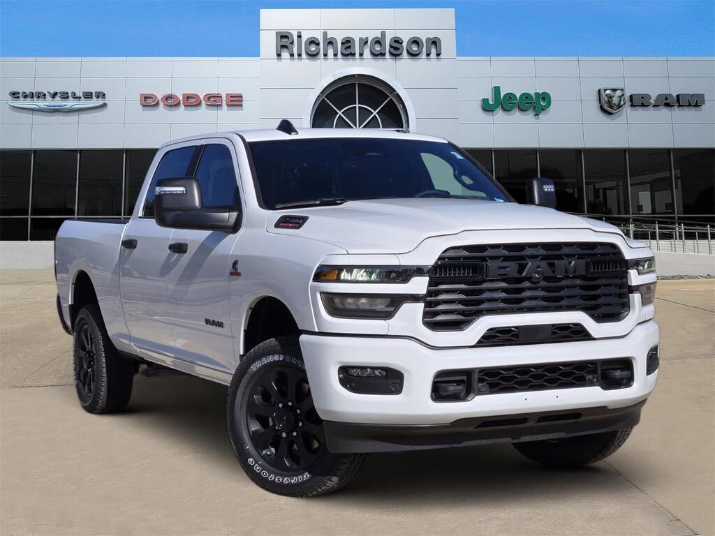 2025 RAM 2500 Big Horn Crew Cab 4WD