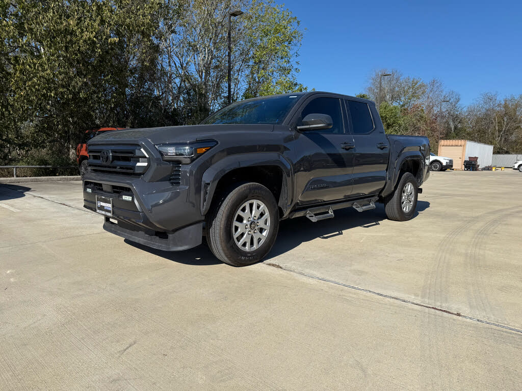 2025 Toyota Tacoma SR5 Double Cab RWD
