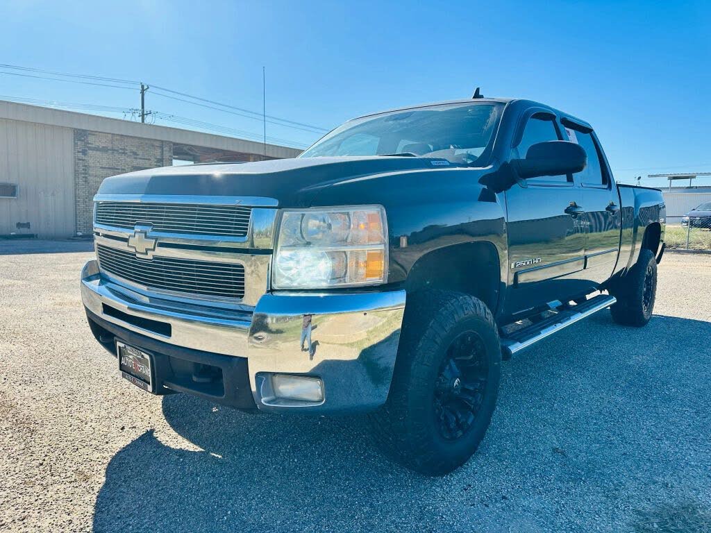 2007 Chevrolet Silverado 2500HD LTZ Crew Cab 4WD