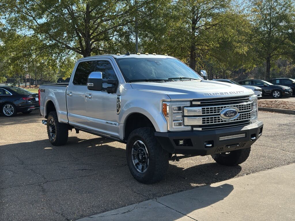 2019 Ford F-250 Super Duty Platinum Crew Cab 4WD