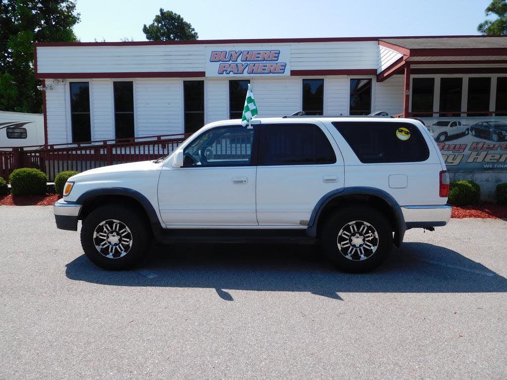 2000 Toyota 4Runner SR5