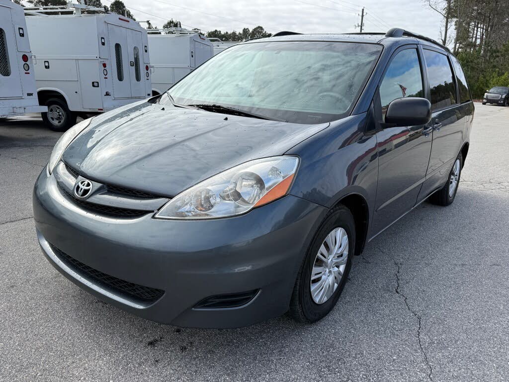2008 Toyota Sienna CE 7 Passenger