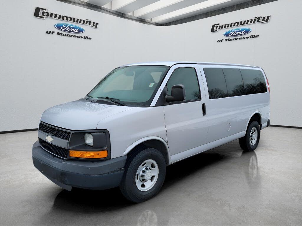 2015 Chevrolet Express 2500 LS RWD