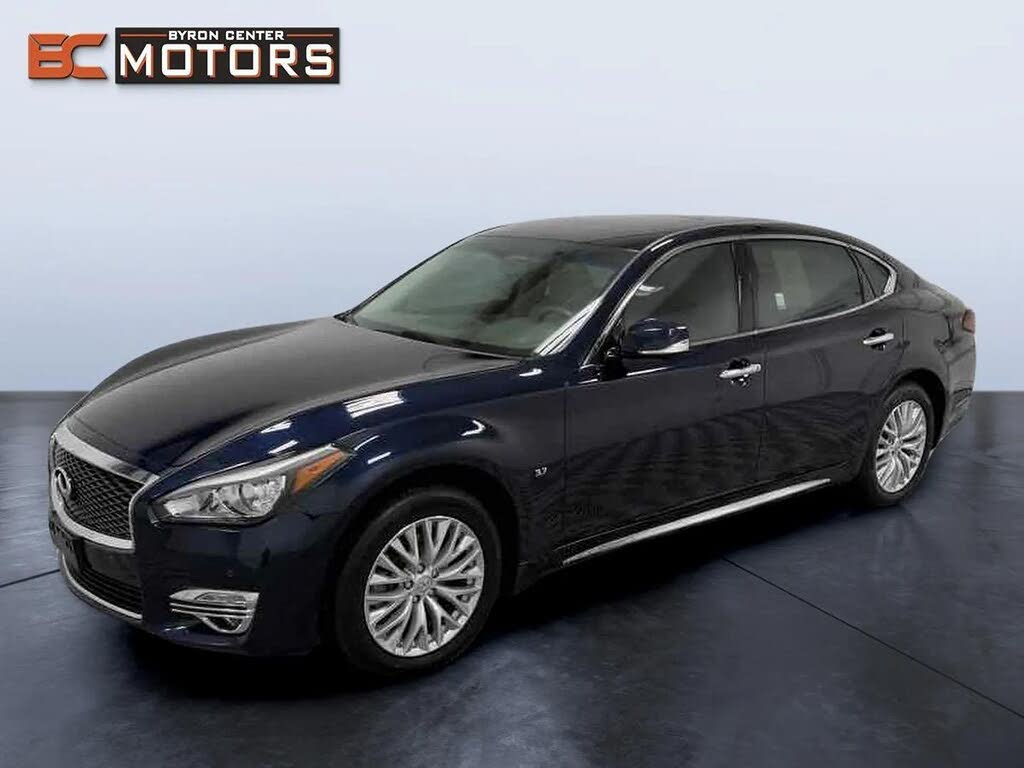 2016 INFINITI Q70L 3.7 AWD