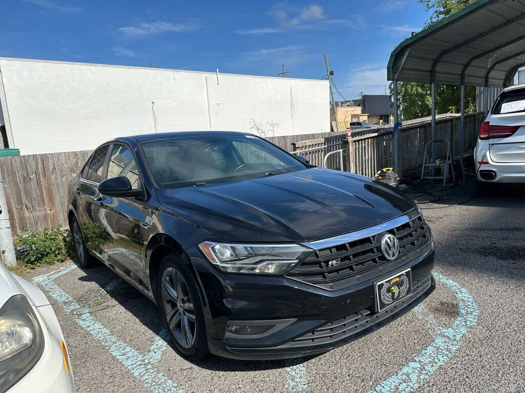 2021 Volkswagen Jetta R-Line FWD