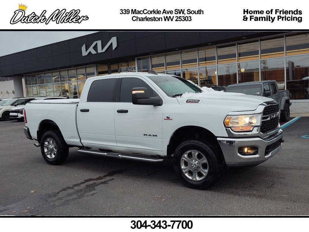 2024 RAM 2500 Big Horn Crew Cab 4WD