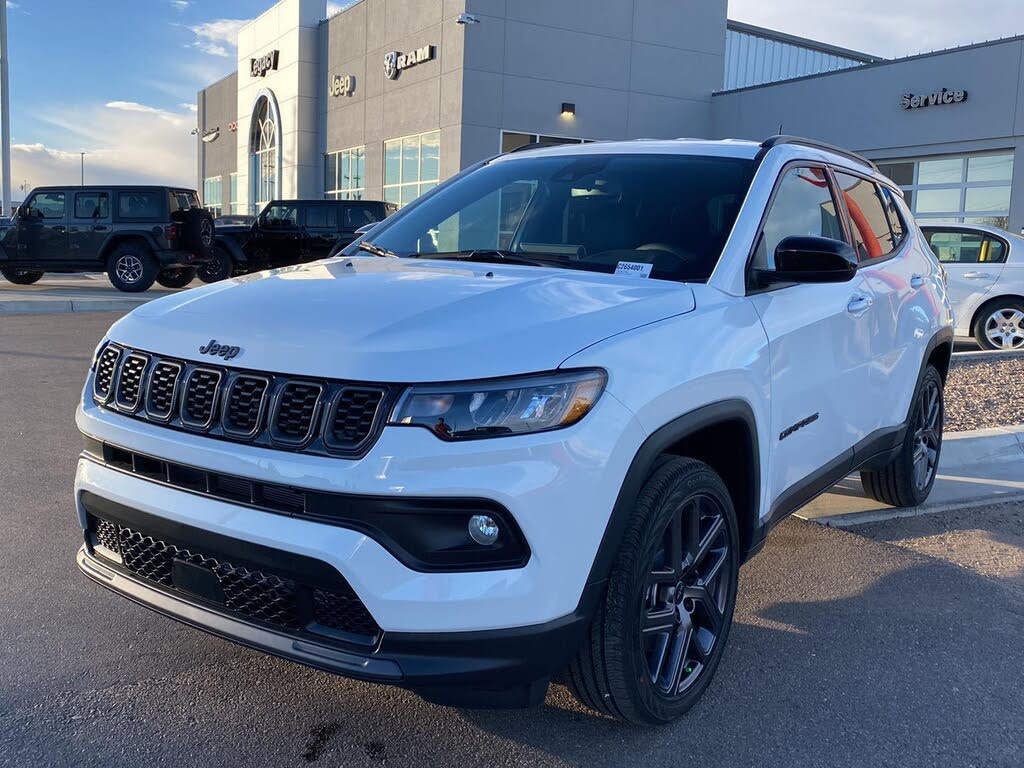2026 Jeep Compass Latitude Altitude 4WD