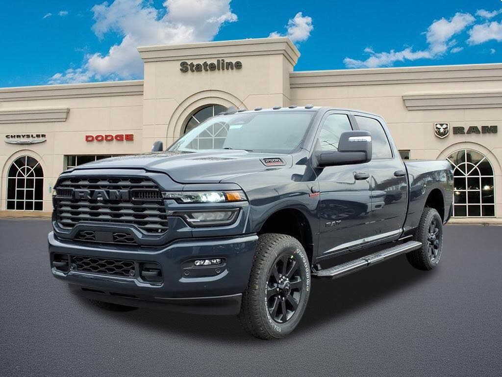 2026 RAM 2500 Big Horn Crew Cab 4WD