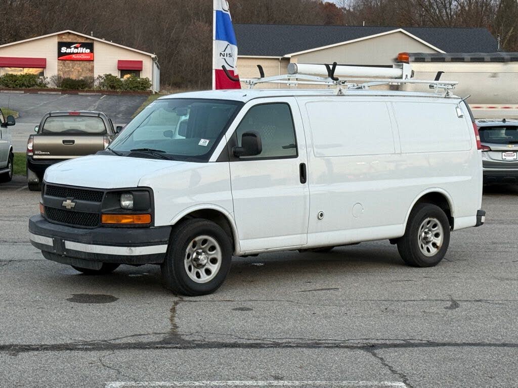 2014 Chevrolet Express Cargo 1500 RWD