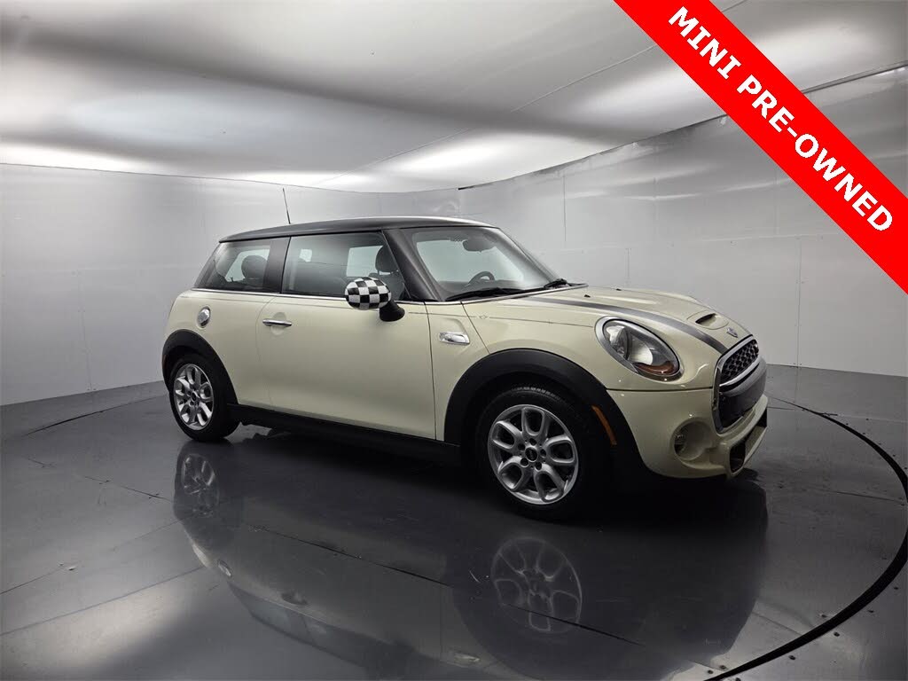 2015 MINI Cooper S 2-Door Hatchback FWD