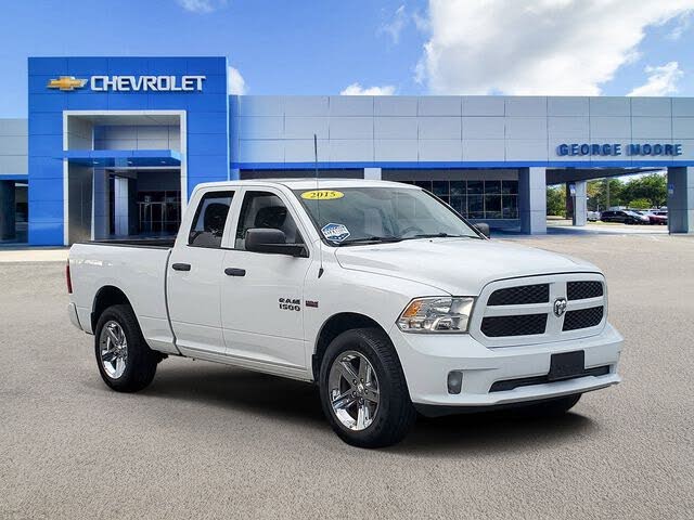 2015 RAM 1500 Express Quad Cab 4WD