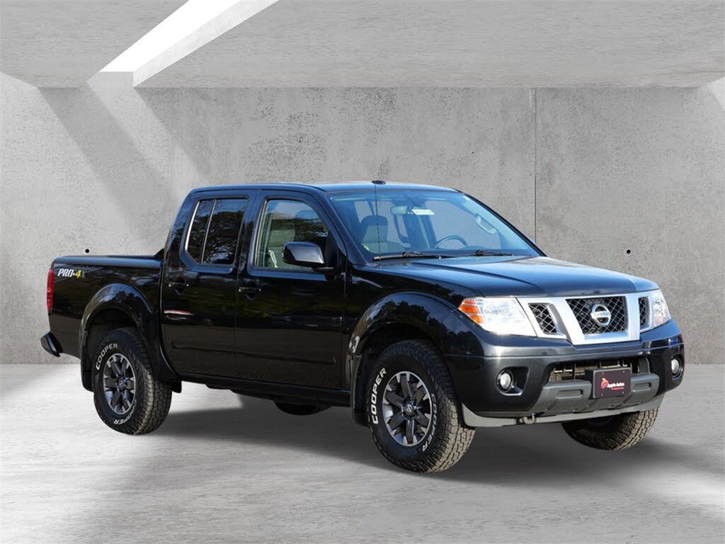 2016 Nissan Frontier PRO-4X Crew Cab 4WD