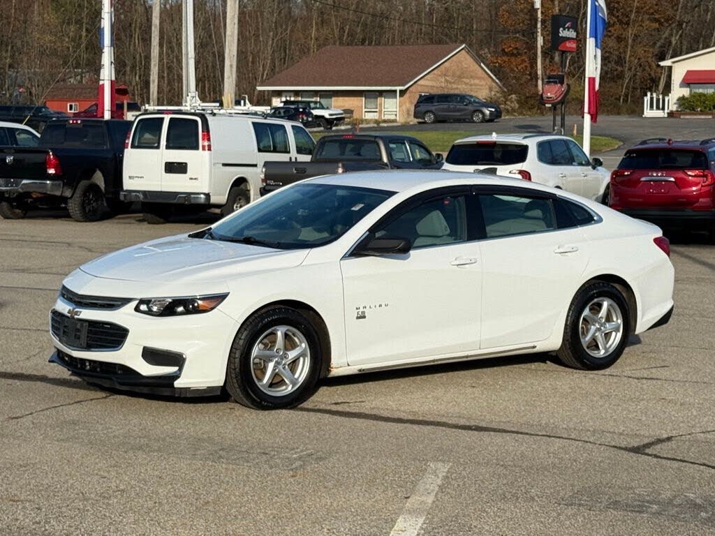 2018 Chevrolet Malibu LS FWD