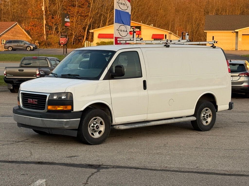 2018 GMC Savana Cargo 2500 RWD