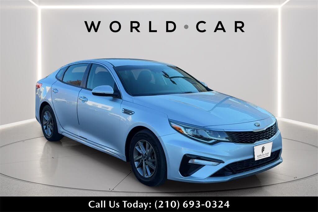 2020 Kia Optima LX FWD