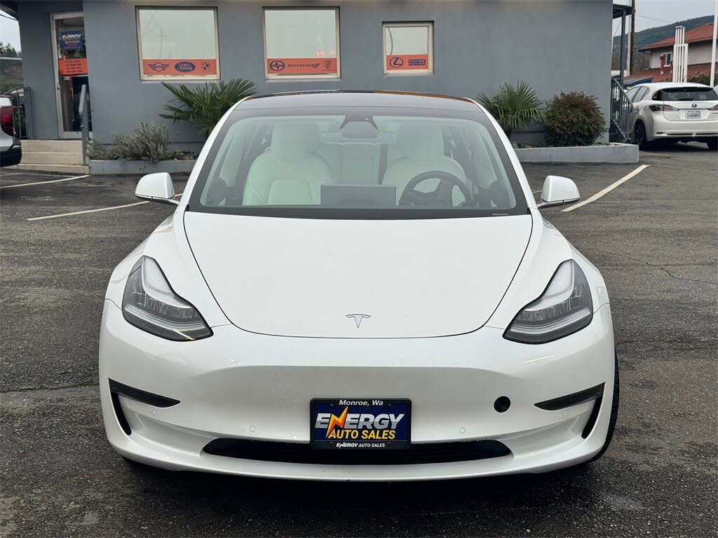 2020 Tesla Model 3 Standard Range Plus RWD