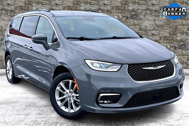 2022 Chrysler Pacifica Touring AWD