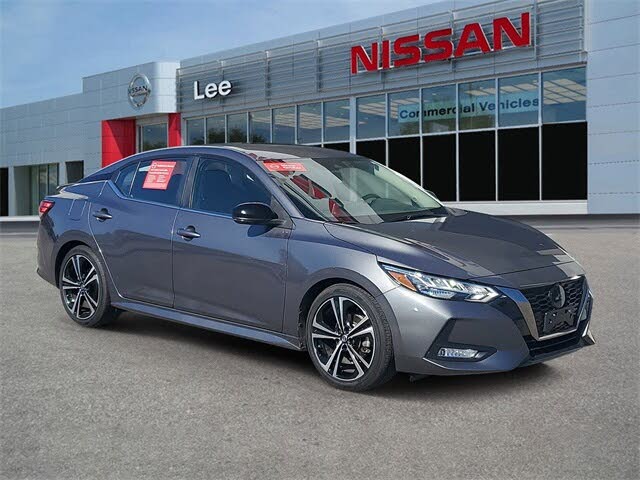 2022 Nissan Sentra SR FWD