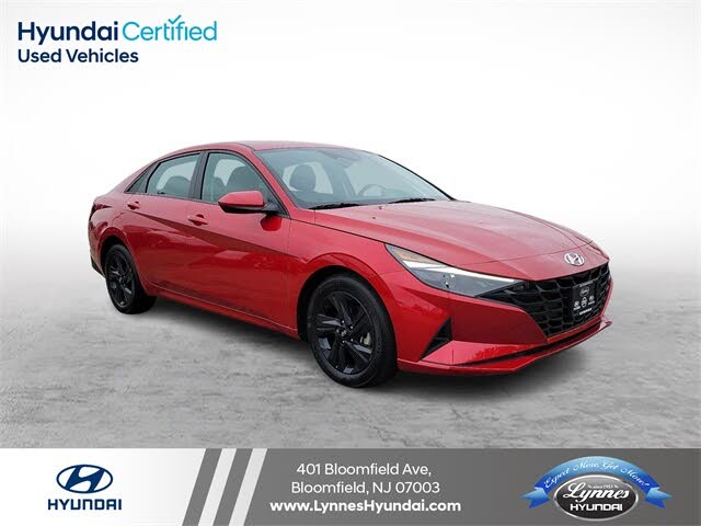 2023 Hyundai Elantra SEL FWD
