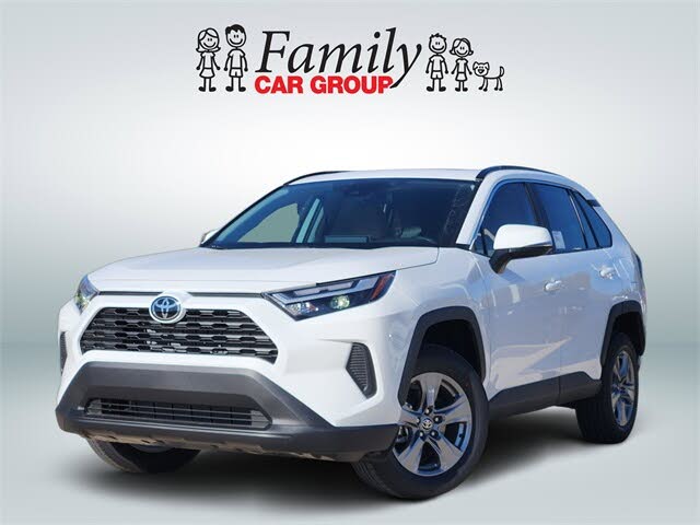 2025 Toyota RAV4 XLE FWD