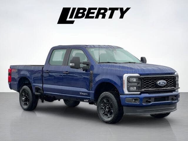 2026 Ford F-350 Super Duty XL Crew Cab 4WD