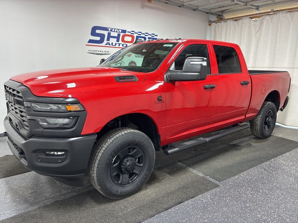 2026 RAM 2500 Tradesman Crew Cab 4WD