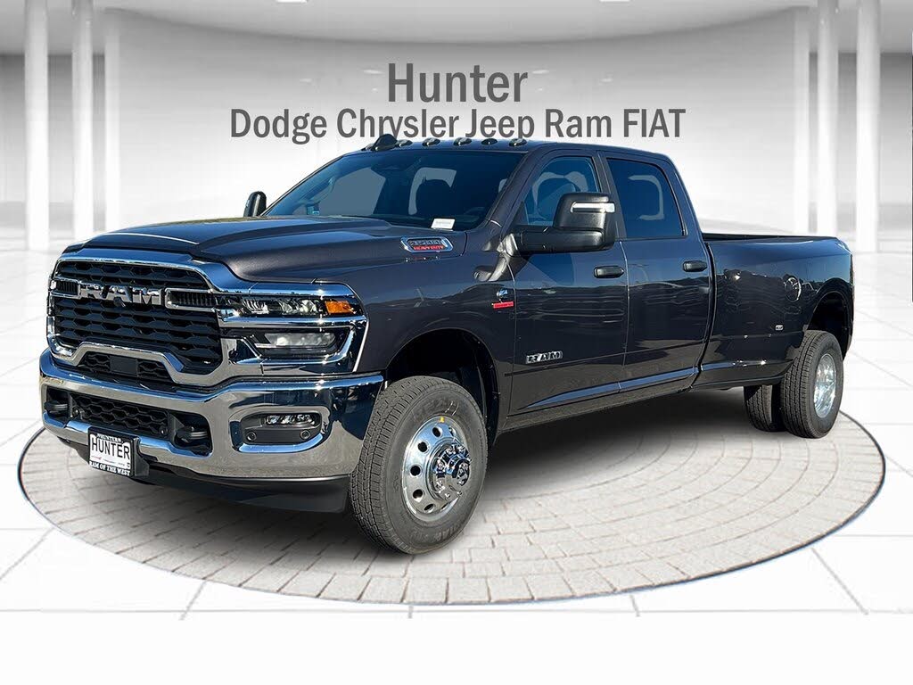 2026 RAM 3500 Big Horn Crew Cab LB DRW 4WD