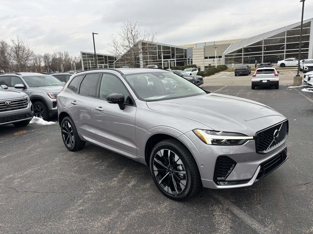 2026 Volvo XC60 B5 Plus AWD