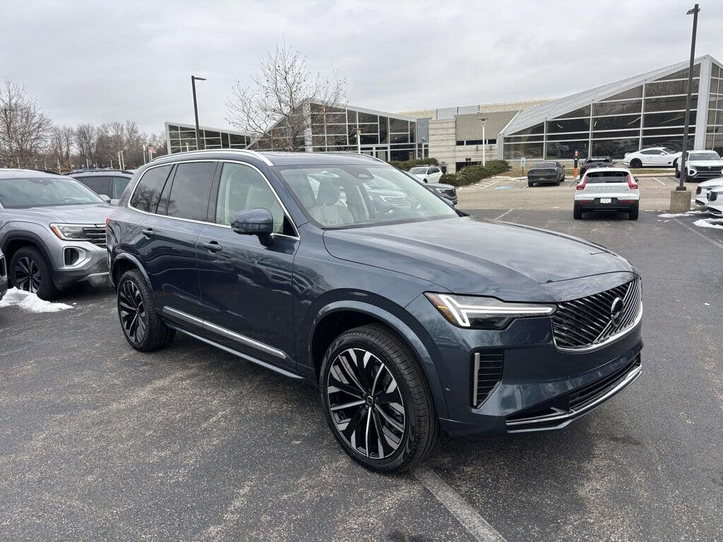 2026 Volvo XC90 B6 Ultra 6-Passenger AWD