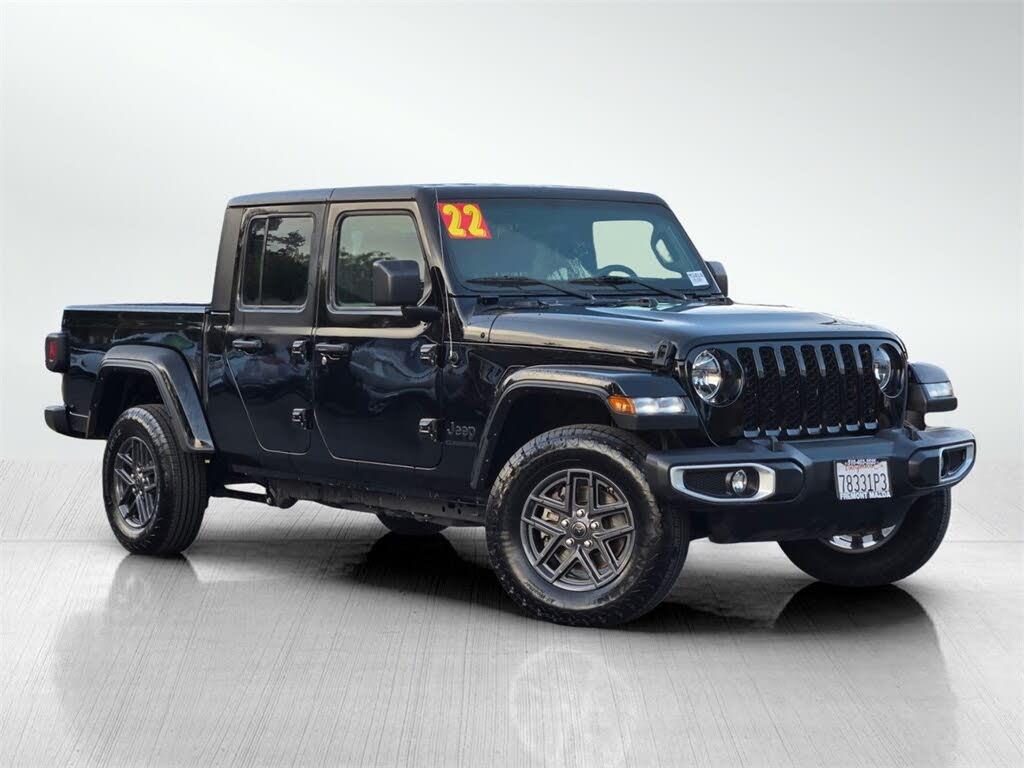 2022 Jeep Gladiator Sport Crew Cab 4WD