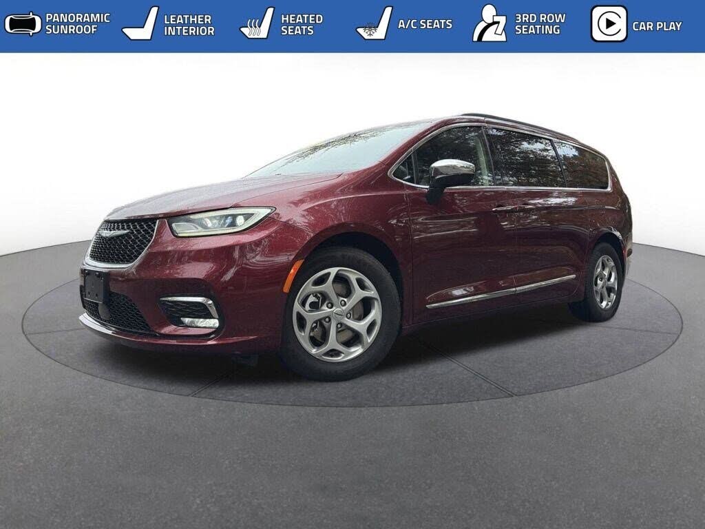 2023 Chrysler Pacifica Limited FWD