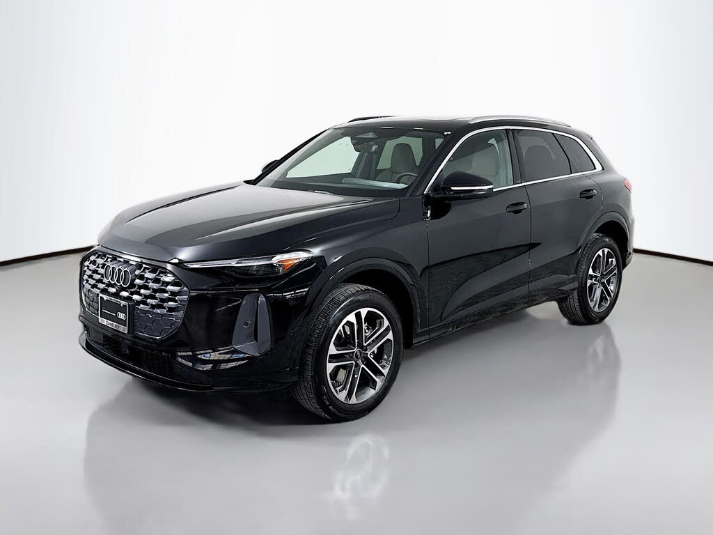 2025 Audi Q5 quattro Premium Plus 40 TFSI