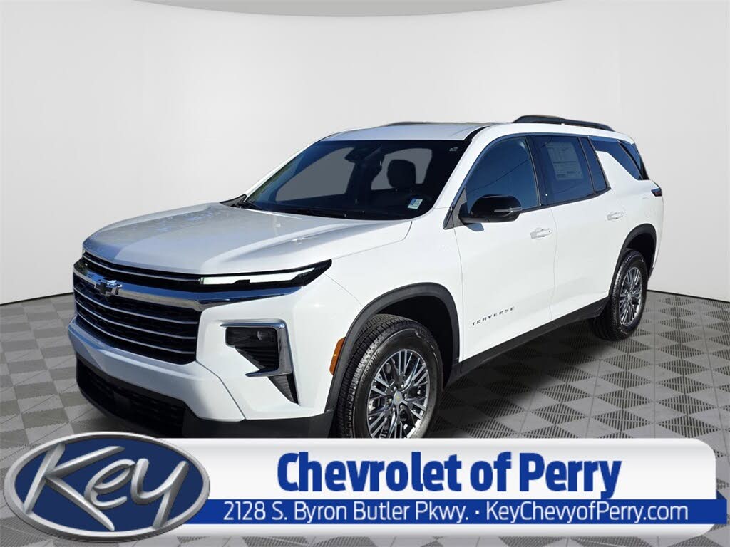2025 Chevrolet Traverse LT FWD