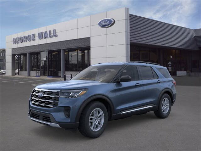 2025 Ford Explorer Active AWD
