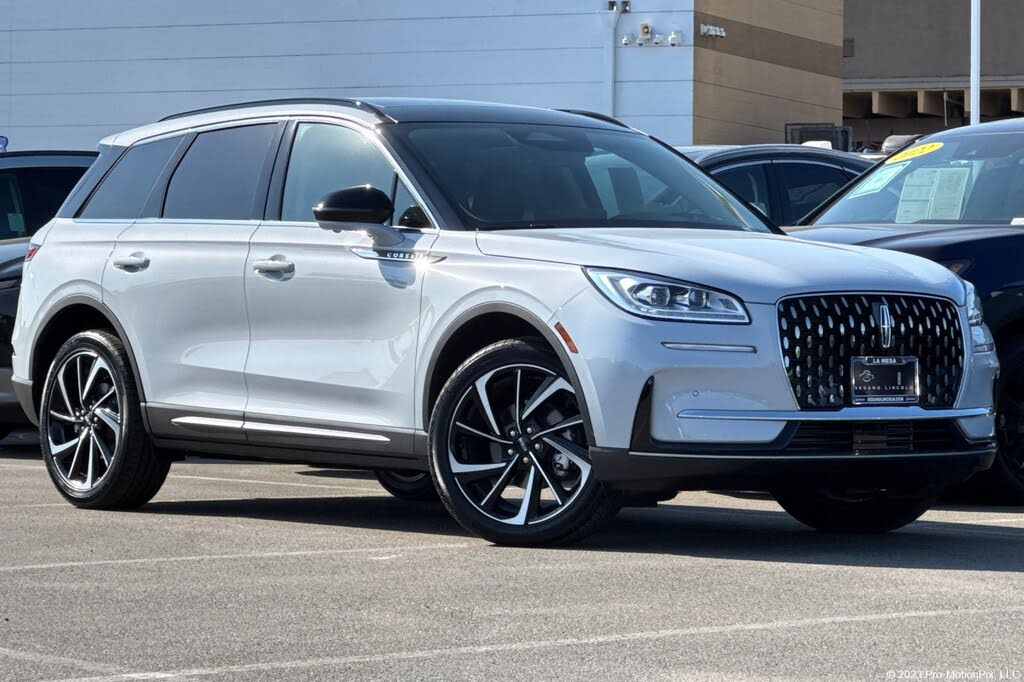 2025 Lincoln Corsair Reserve FWD