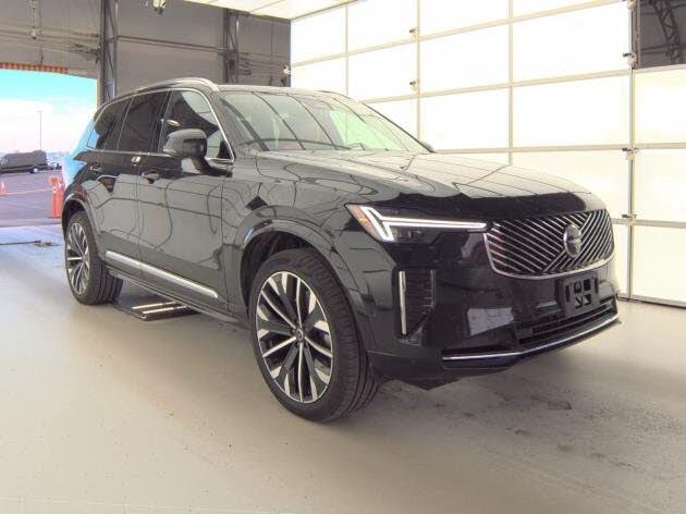 2025 Volvo XC90 B5 Plus Bright Theme 7-Passenger AWD