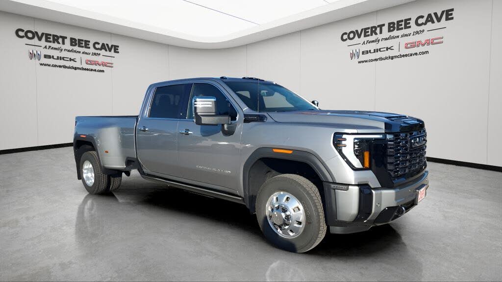 2026 GMC Sierra 3500HD Denali Ultimate Crew Cab 4WD
