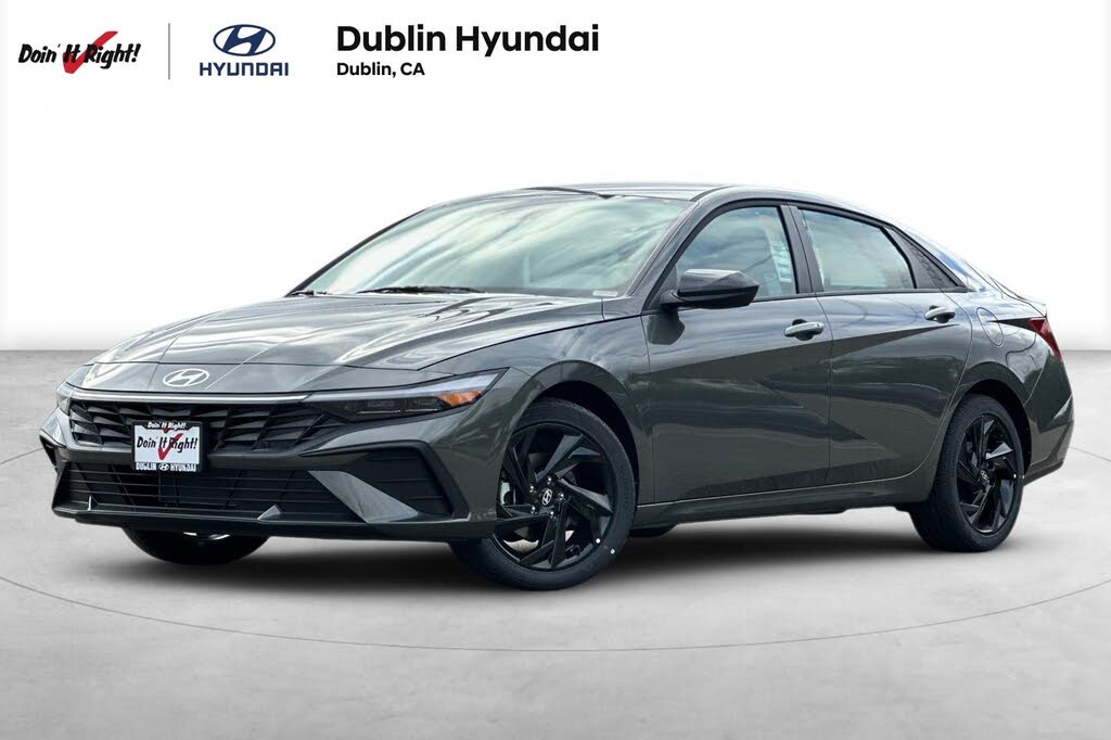 2026 Hyundai Elantra SEL Sport FWD