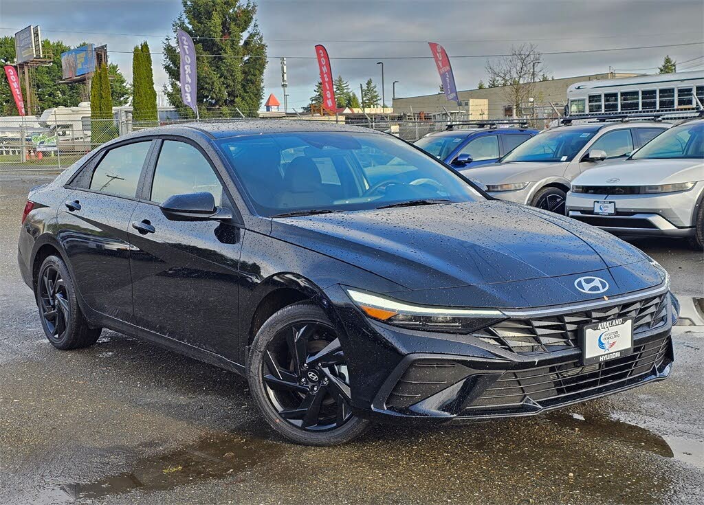 2026 Hyundai Elantra Hybrid SEL Sport FWD