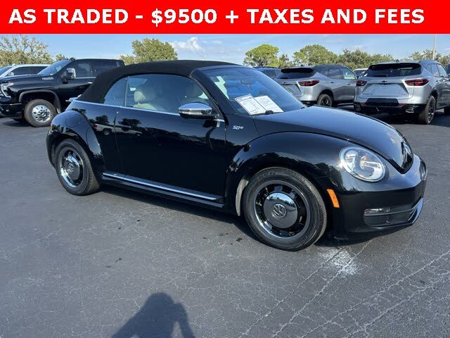 2013 Volkswagen Beetle 2.5L 50s Edition Convertible