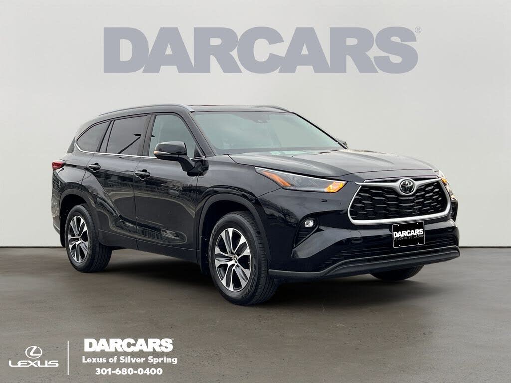 2023 Toyota Highlander XLE AWD