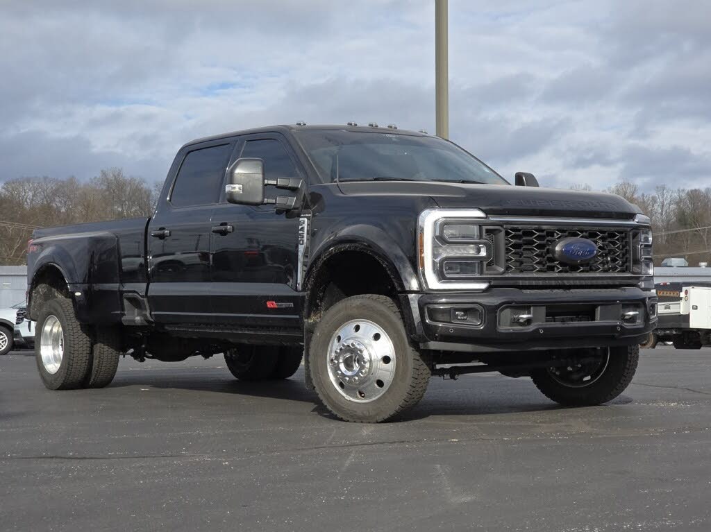 2024 Ford F-450 Super Duty Platinum Crew Cab LB DRW 4WD