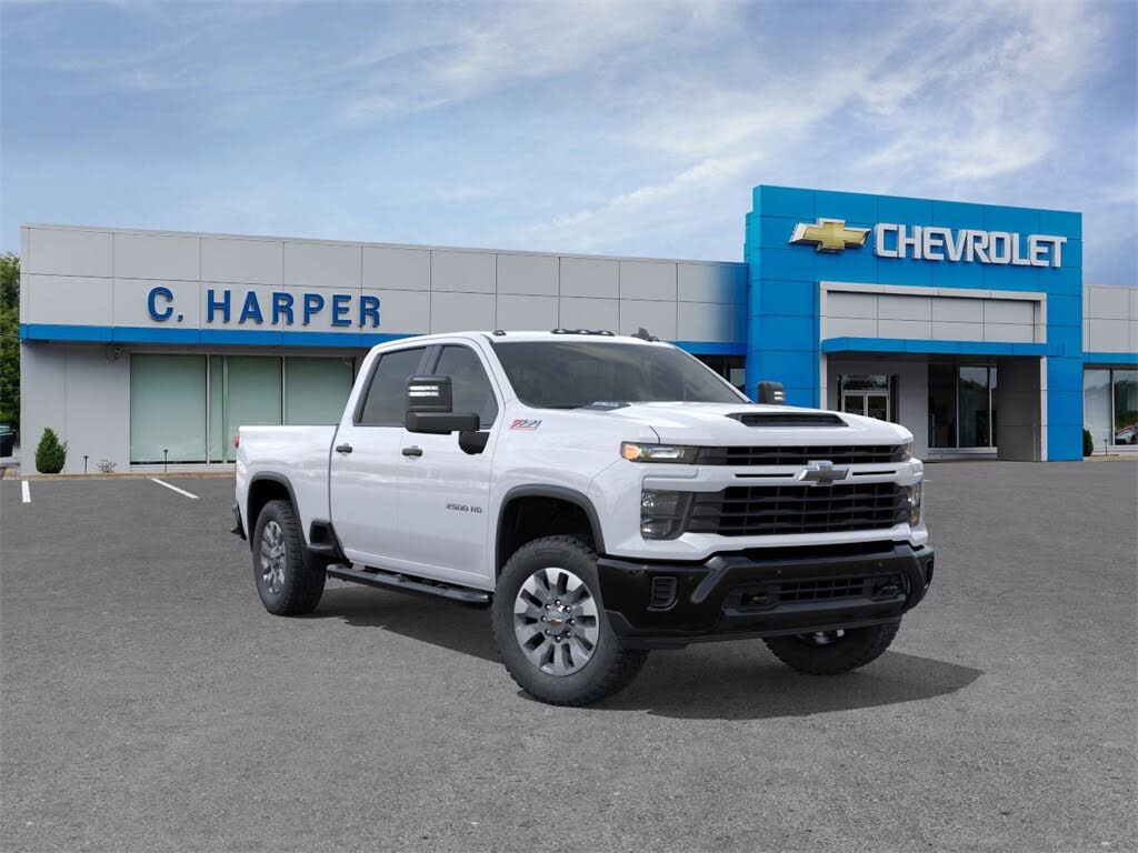 2026 Chevrolet Silverado 2500HD Custom Crew Cab 4WD
