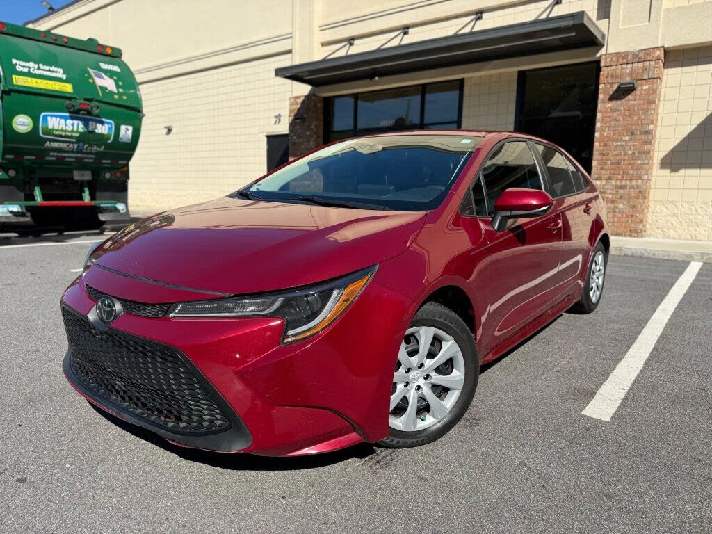 2022 Toyota Corolla LE FWD