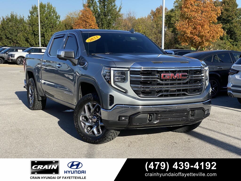 2023 GMC Sierra 1500 SLT Crew Cab 4WD