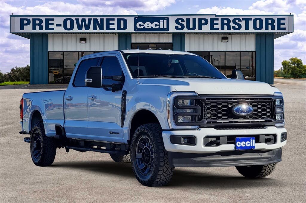 2024 Ford F-350 Super Duty XLT Crew Cab 4WD