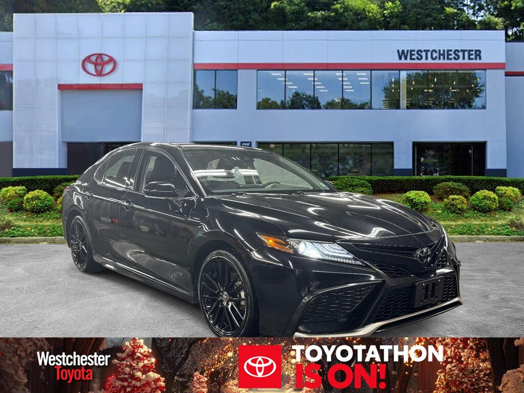 2024 Toyota Camry XSE FWD