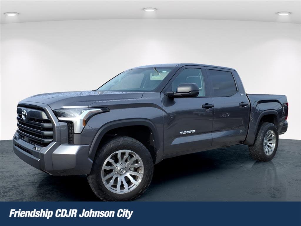 2024 Toyota Tundra SR5 CrewMax Cab 4WD